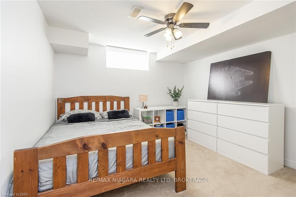 Photo 36 of 22 Conrad Place, Grimsby, Grimsby Beach — HOMEH