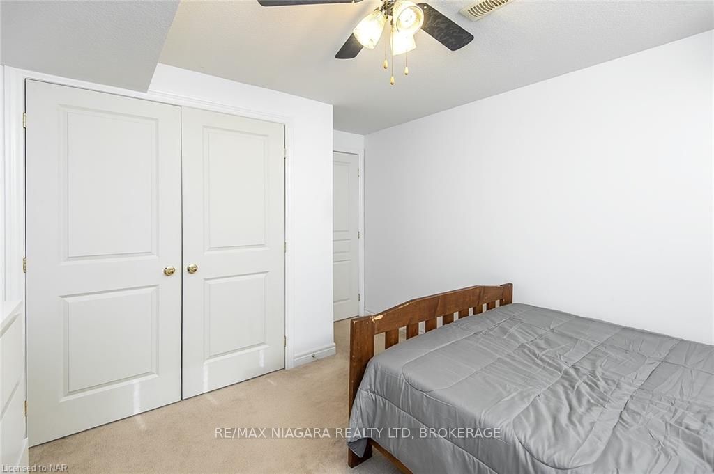 Photo 37 of 22 Conrad Place, Grimsby, Grimsby Beach — HOMEH