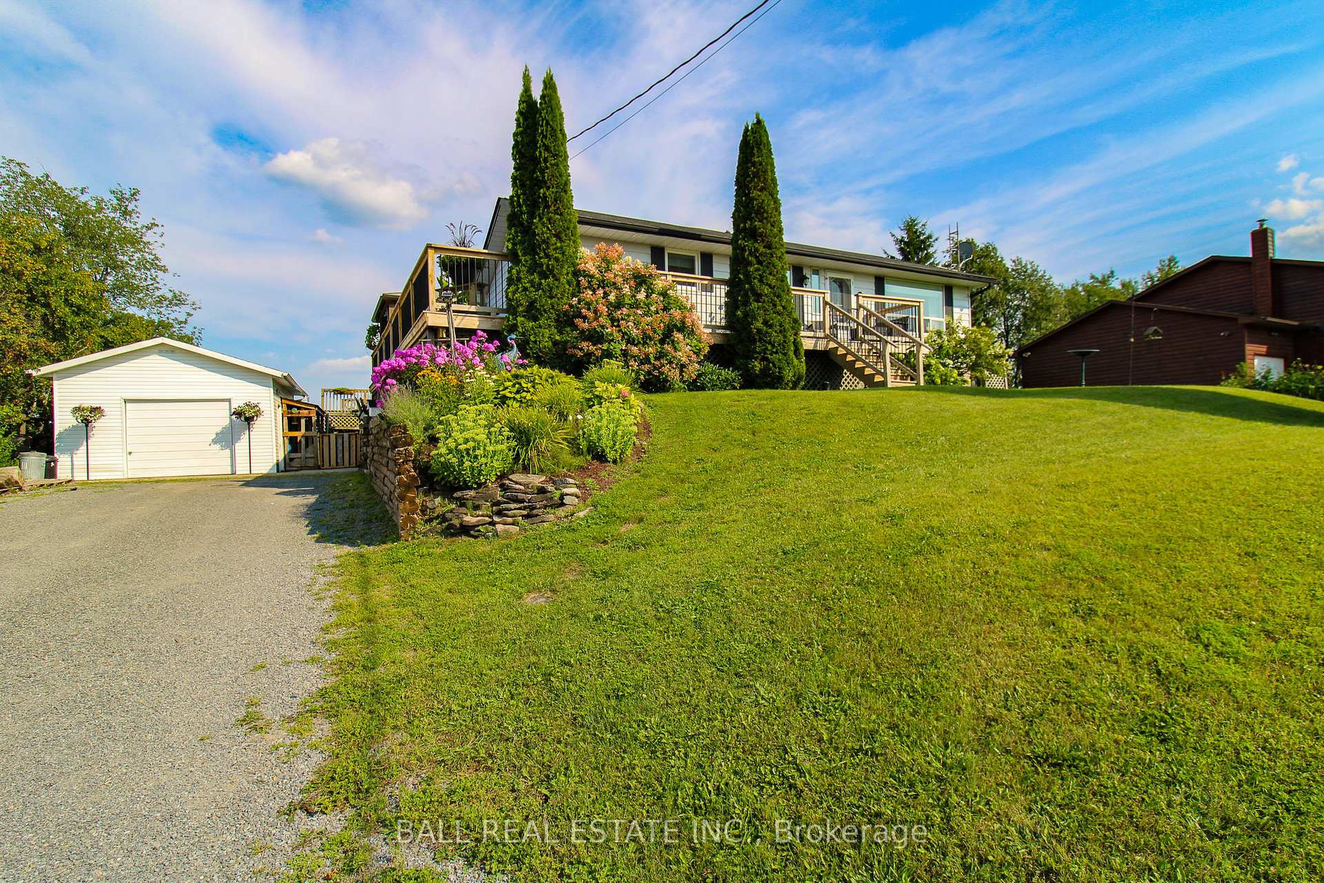 Photo 2 of 84 Cedarview Drive, Kawartha Lakes, Emily — HOMEH