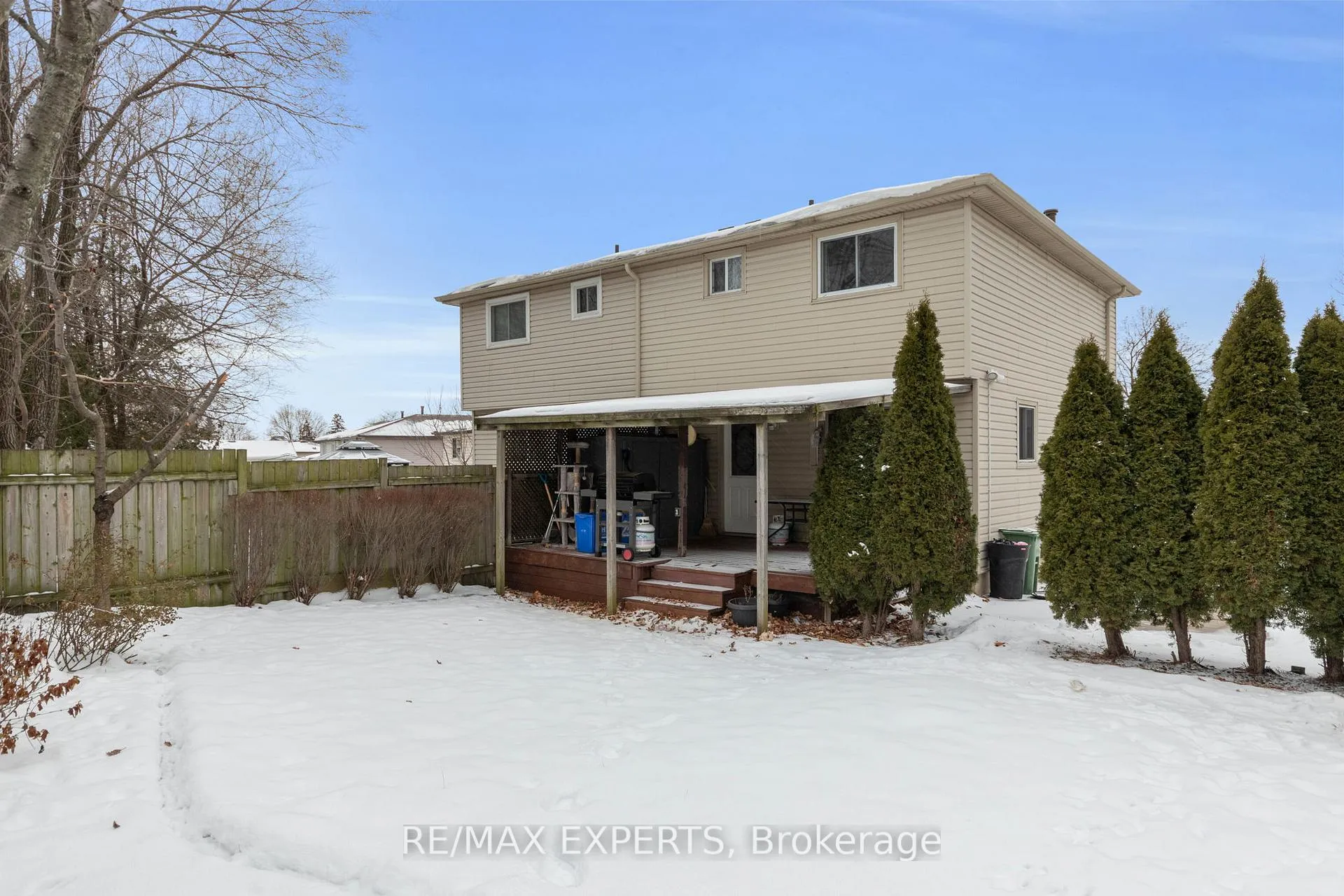 Photo 9 of 238 Lawnhurst Court, Hamilton, Lawfield — HOMEH