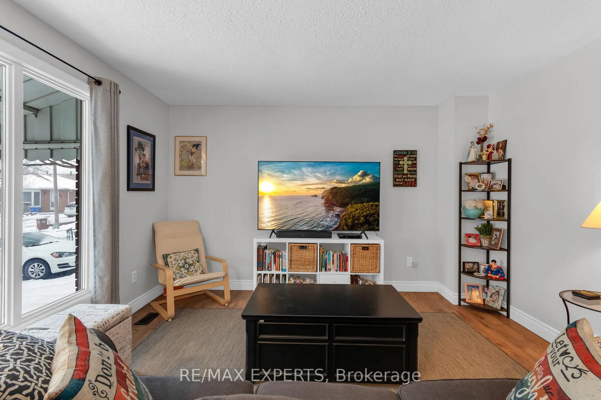 Photo 17 of 238 Lawnhurst Court, Hamilton, Lawfield — HOMEH