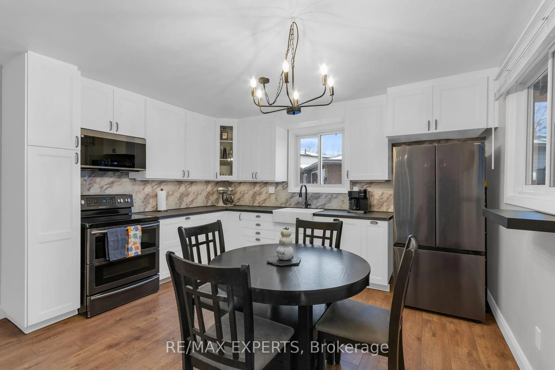 Photo 19 of 238 Lawnhurst Court, Hamilton, Lawfield — HOMEH