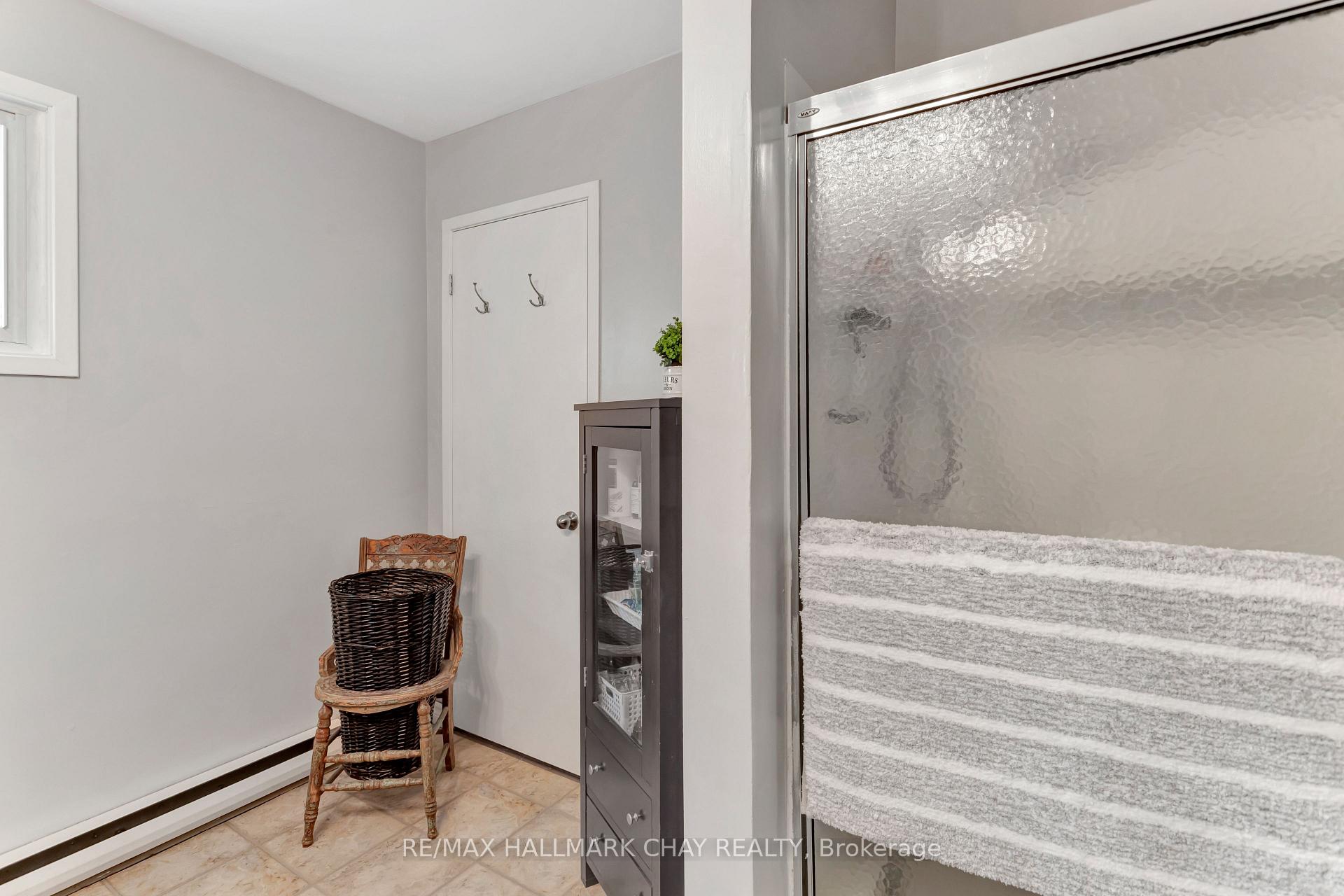 Photo 20 of 224 Oriole Crescent, Gravenhurst, Muskoka (S) — HOMEH