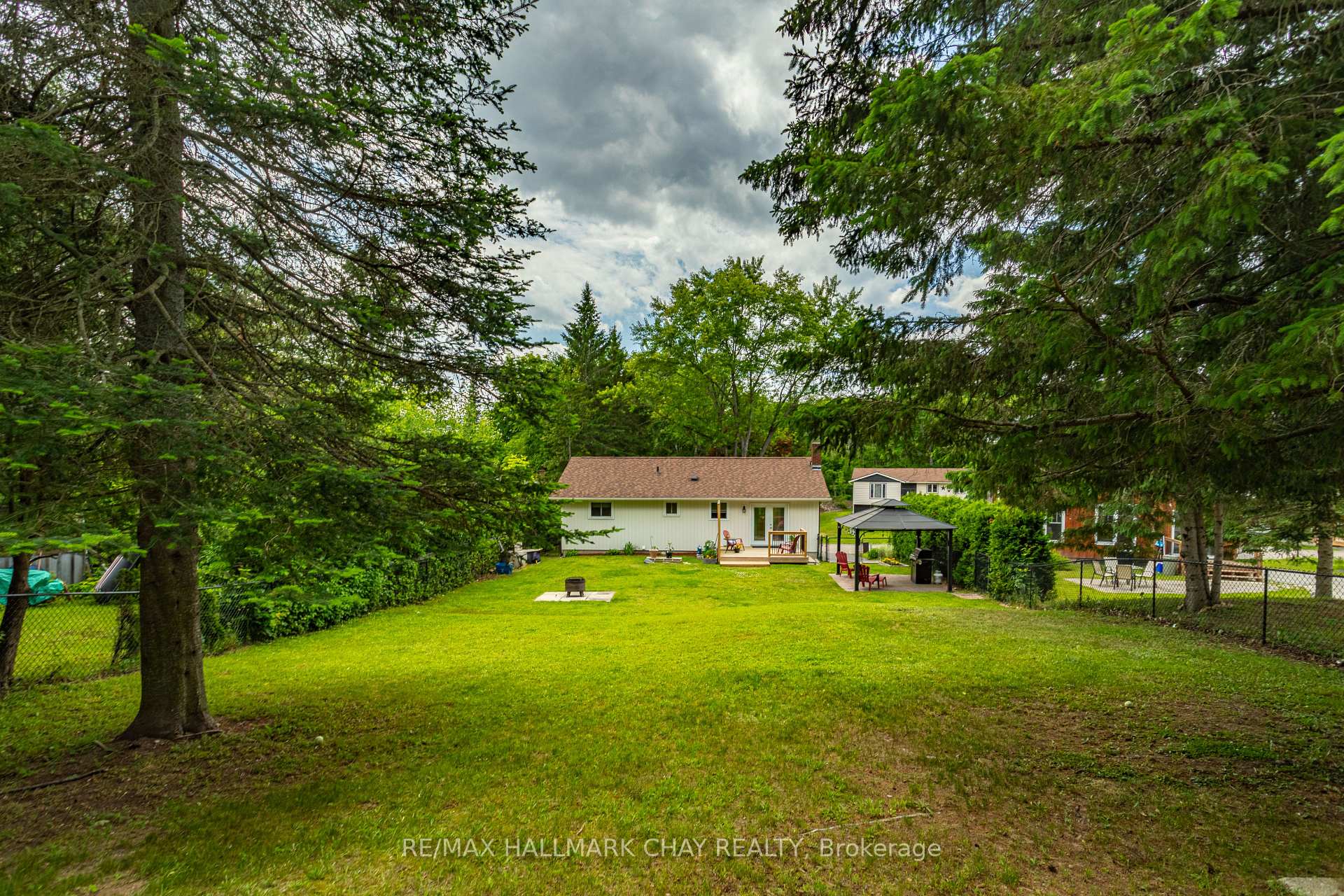 Photo 28 of 224 Oriole Crescent, Gravenhurst, Muskoka (S) — HOMEH
