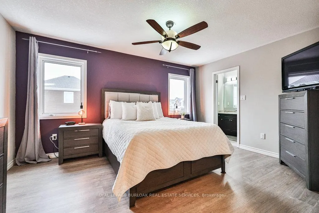 Photo 23 of 68 Lupo Drive, Hamilton, Waterdown — HOMEH