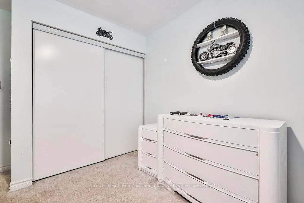 Photo 29 of 68 Lupo Drive, Hamilton, Waterdown — HOMEH