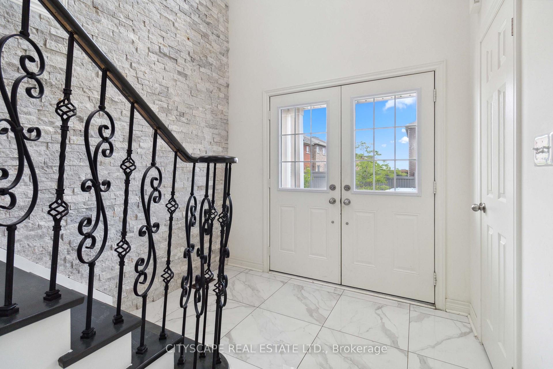 Photo 3 of 485 Bessborough Drive, Milton, Harrison — HOMEH