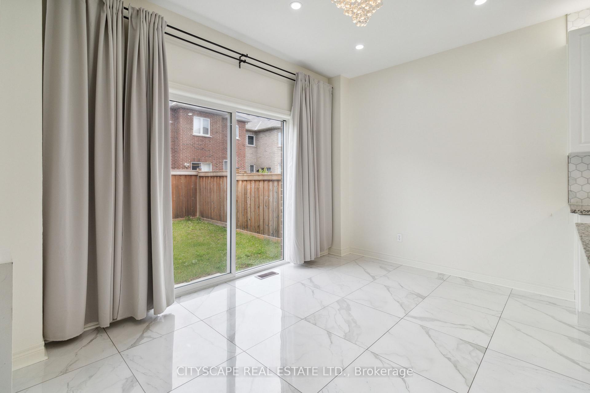 Photo 10 of 485 Bessborough Drive, Milton, Harrison — HOMEH
