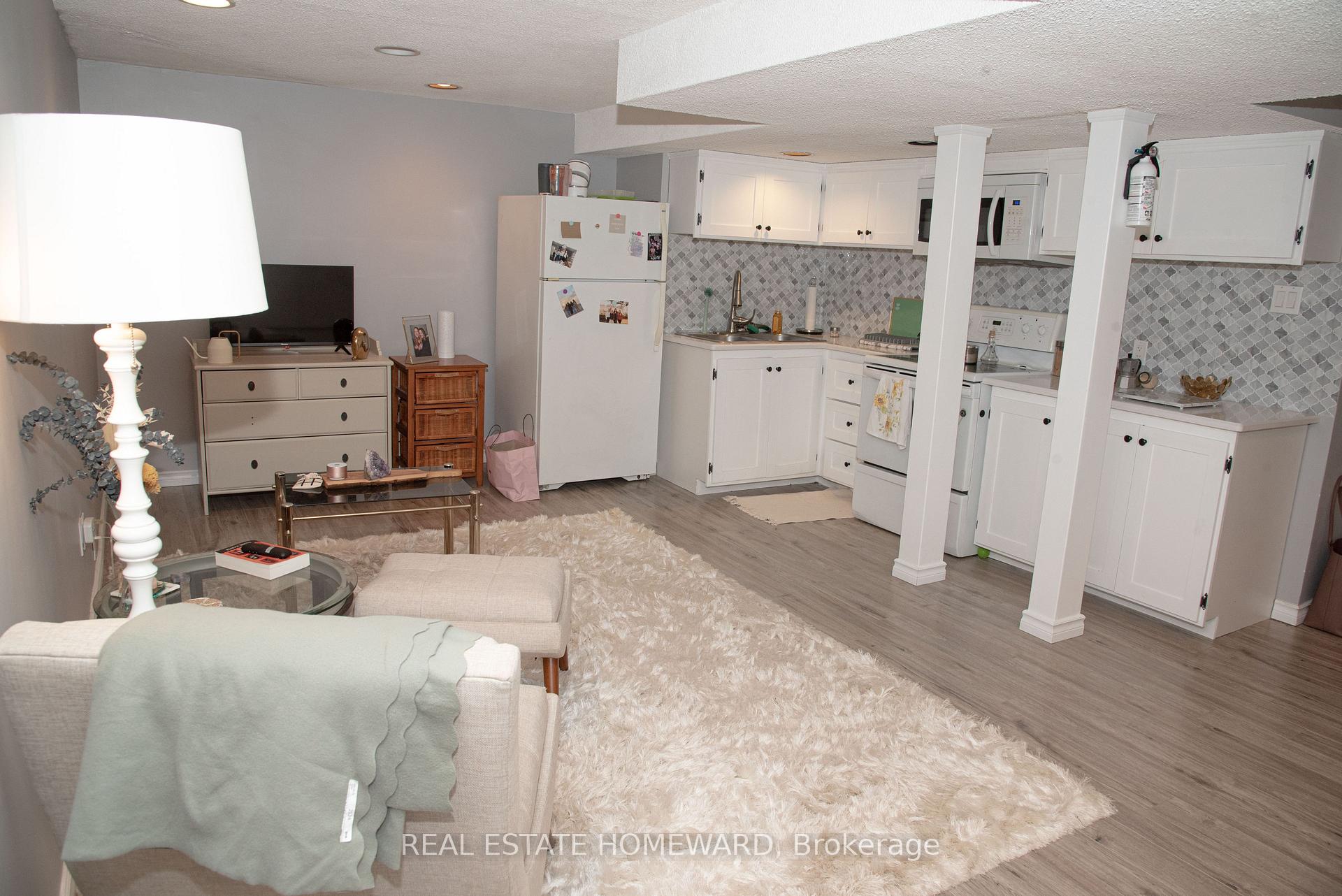 Photo 1 of Unit Basement, 106 Walton Drive, Aurora, Aurora Village — HOMEH