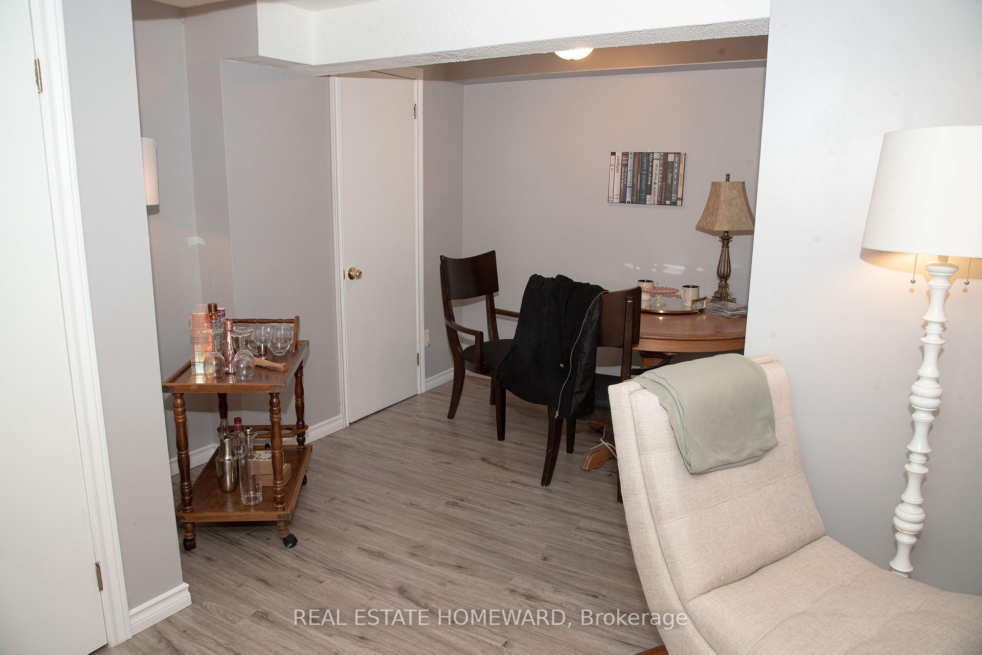 Photo 7 of Unit Basement, 106 Walton Drive, Aurora, Aurora Village — HOMEH