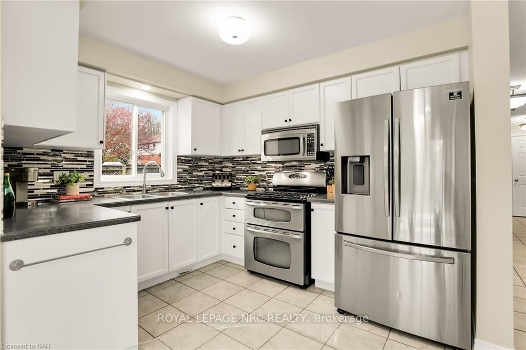 Photo 10 of 109 Udell Way, Grimsby, Grimsby East — HOMEH