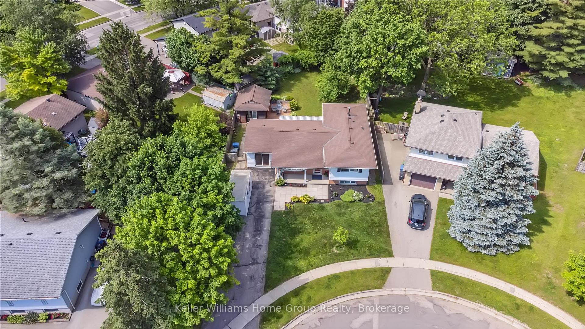 Photo 8 of 6 Gregory Place, Guelph, Willow West/Sugarbush/West Acres — HOMEH