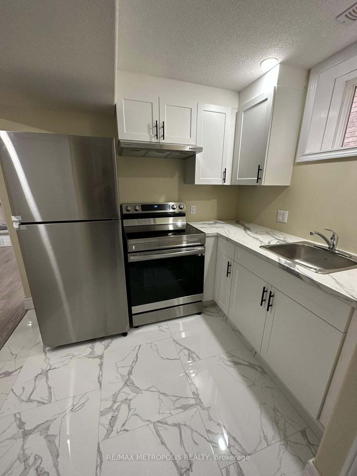 Front of Unit BSMT, 468 Starwood Drive