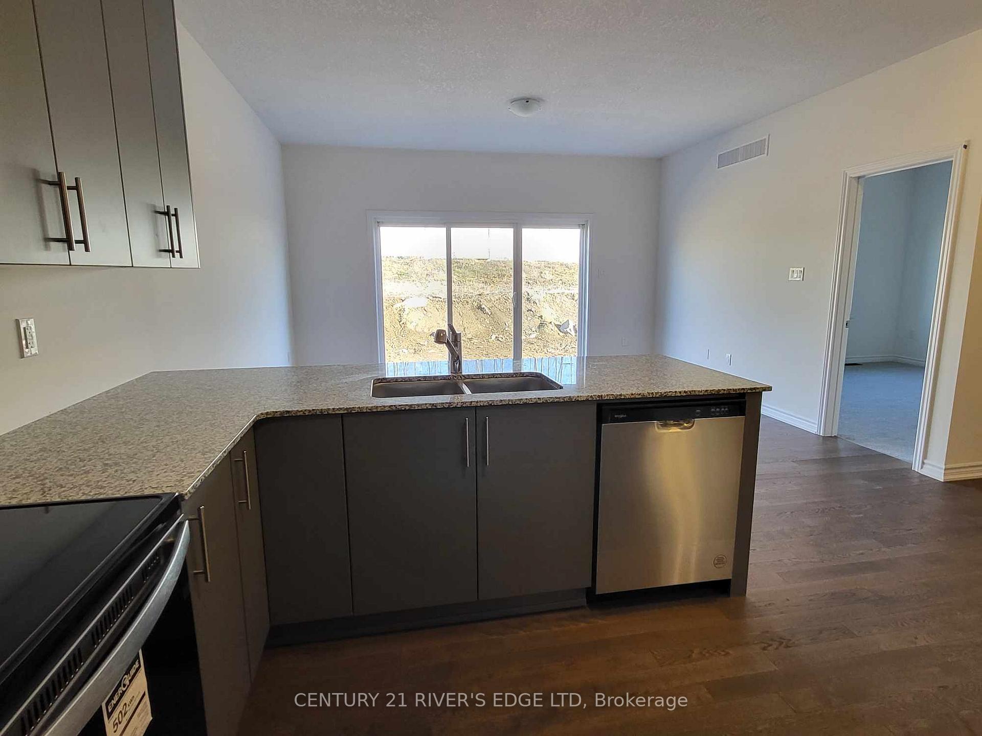 Photo 4 of 142 Adley Drive, Brockville — HOMEH