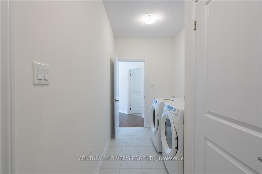 Photo 8 of 142 Adley Drive, Brockville — HOMEH