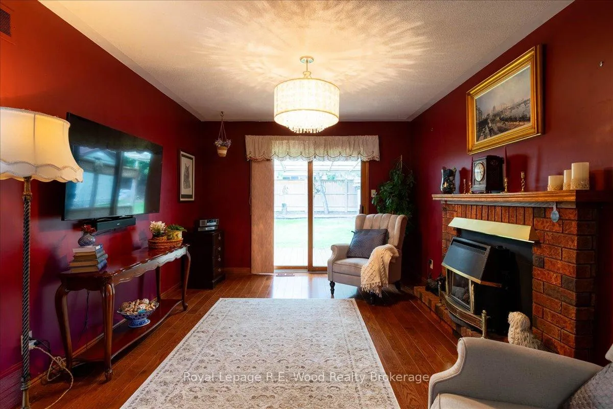 Photo 13 of 46 Tanager Drive, Tillsonburg — HOMEH