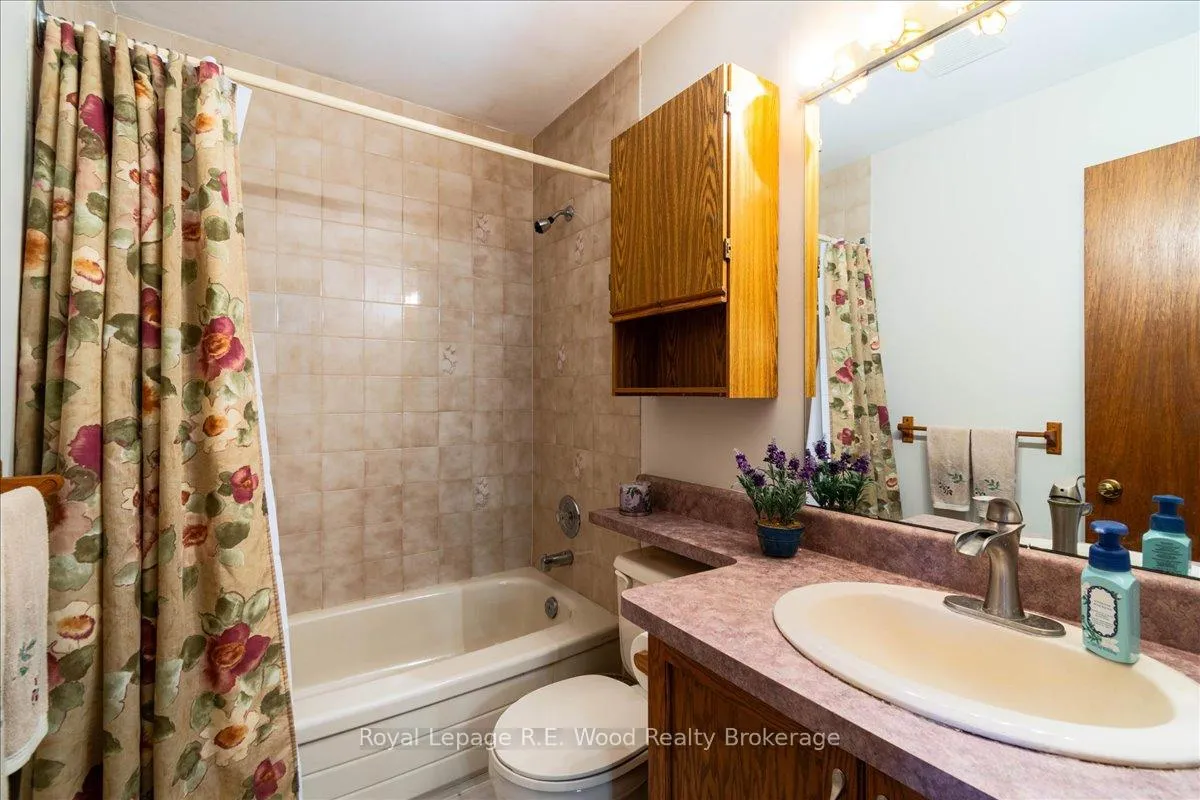 Photo 26 of 46 Tanager Drive, Tillsonburg — HOMEH