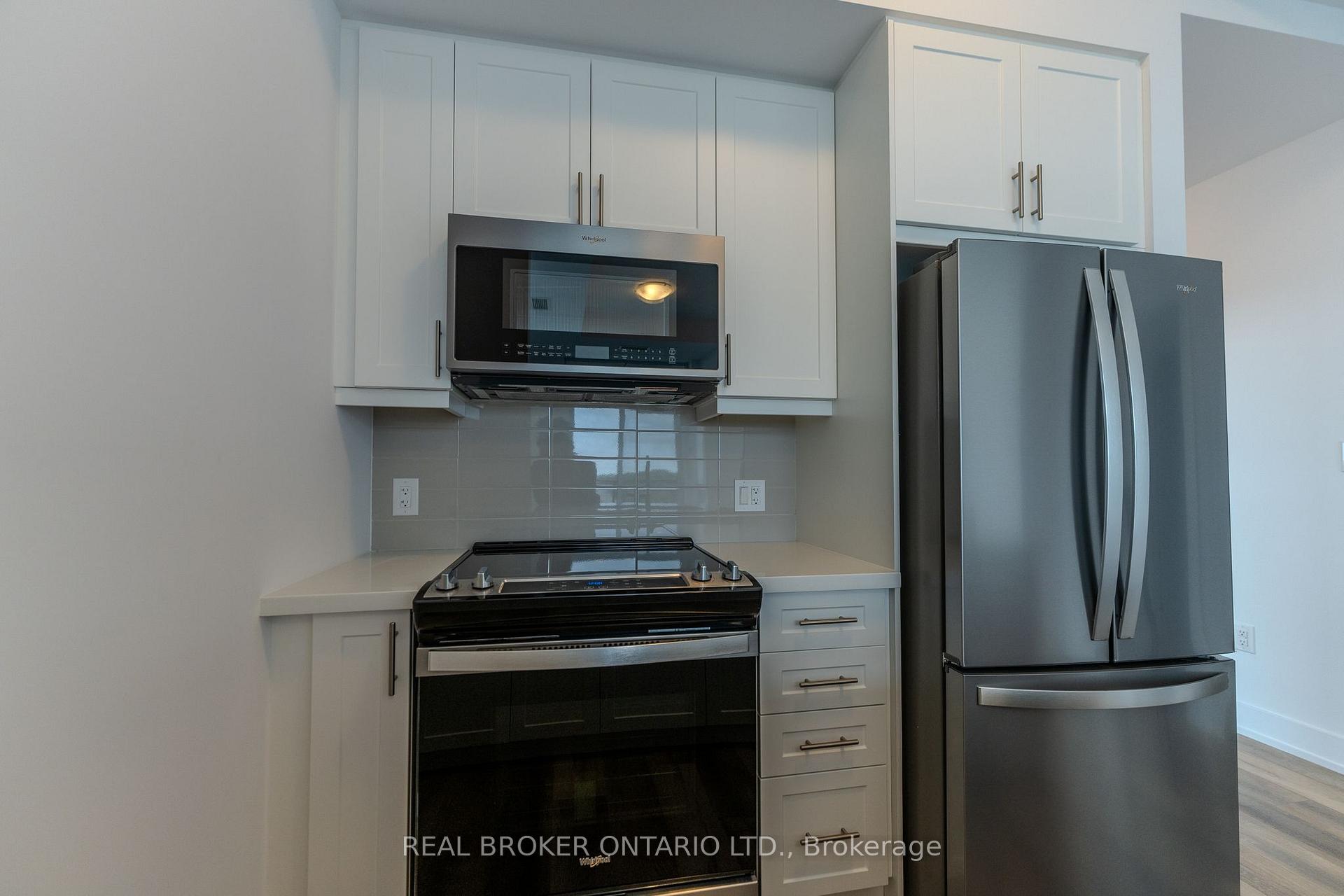 Photo 3 of Unit 1209, 470 Dundas Street, Hamilton, Waterdown — HOMEH
