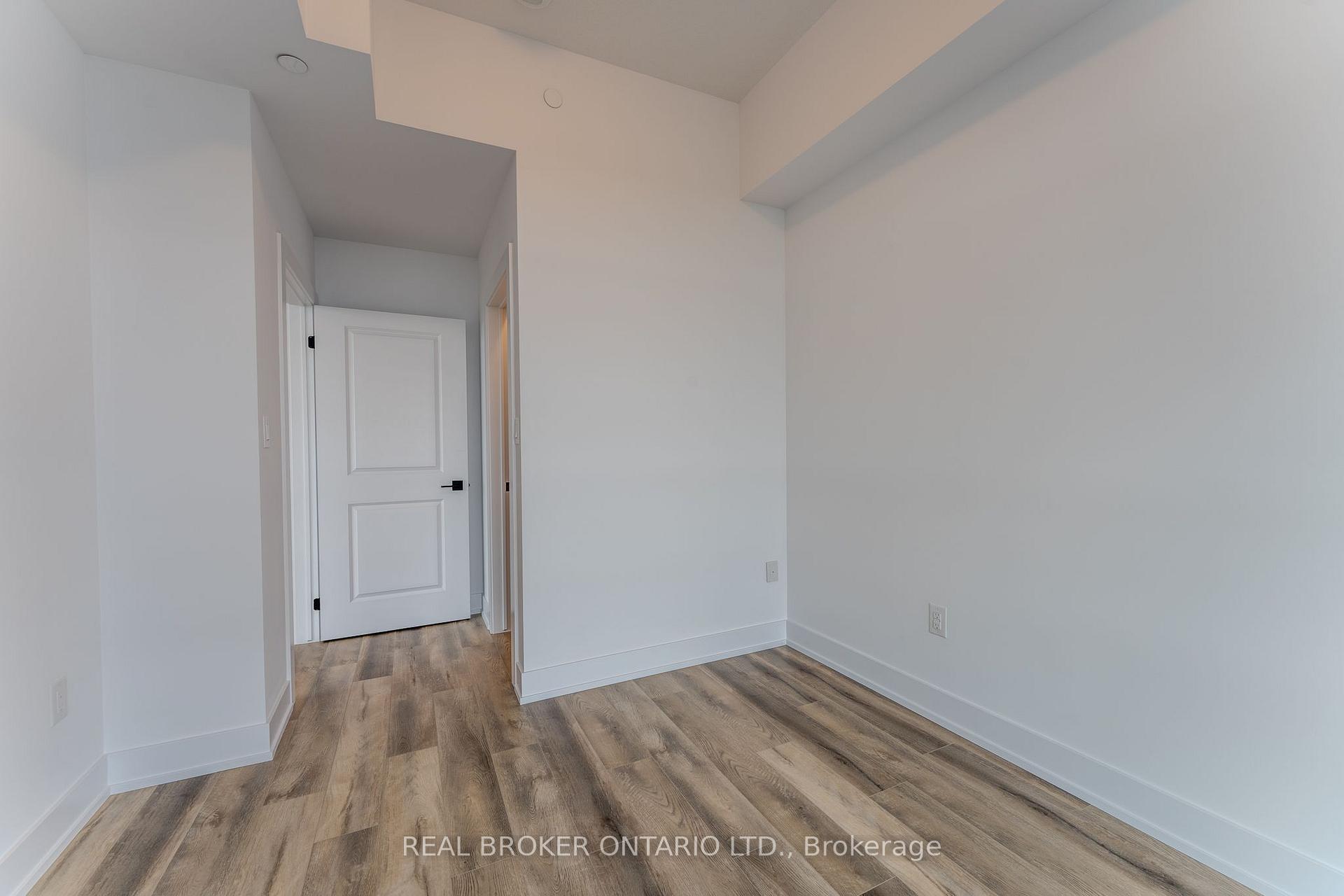 Photo 10 of Unit 1209, 470 Dundas Street, Hamilton, Waterdown — HOMEH