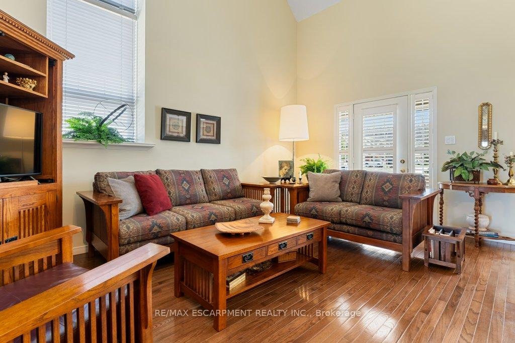 Photo 13 of Unit 1, 188 Livingston Avenue, Grimsby, Grimsby West — HOMEH