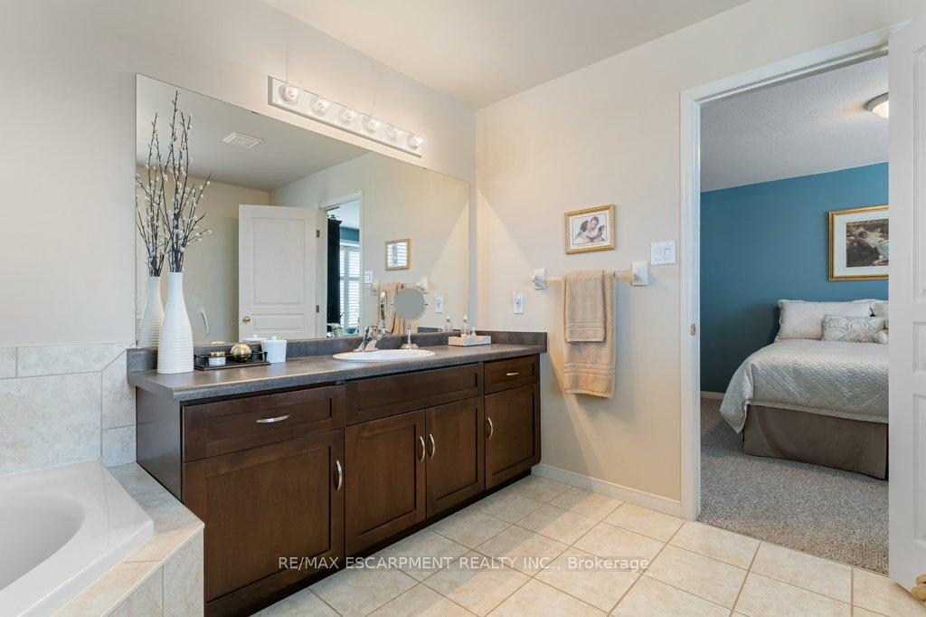 Photo 30 of Unit 1, 188 Livingston Avenue, Grimsby, Grimsby West — HOMEH