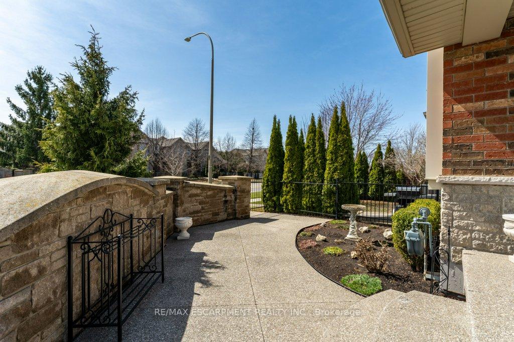 Photo 34 of Unit 1, 188 Livingston Avenue, Grimsby, Grimsby West — HOMEH