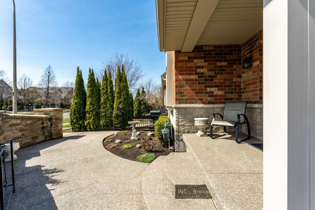 Photo 35 of Unit 1, 188 Livingston Avenue, Grimsby, Grimsby West — HOMEH