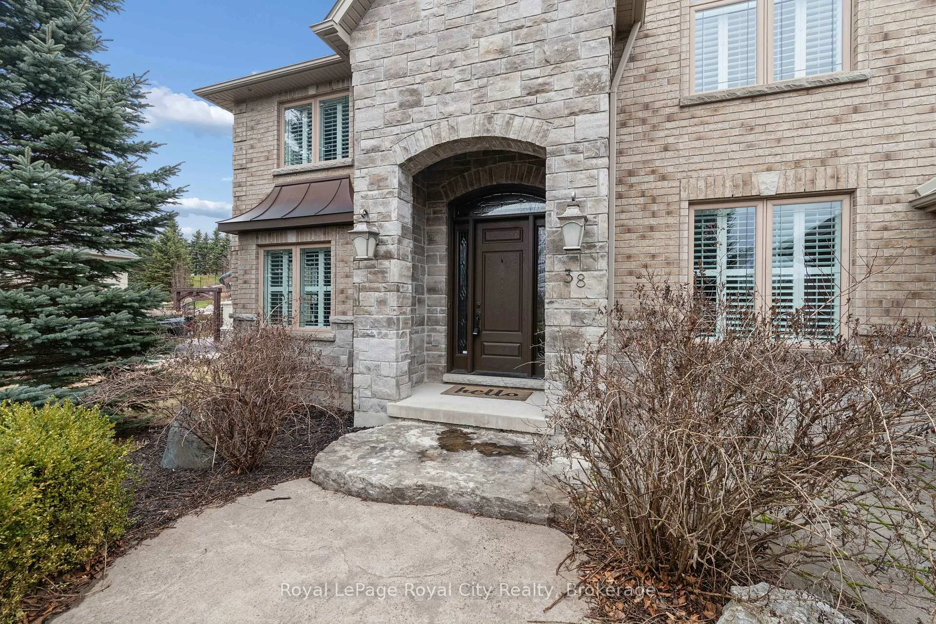 Photo 5 of 38 Daymond Drive, Puslinch, Rural Puslinch East — HOMEH