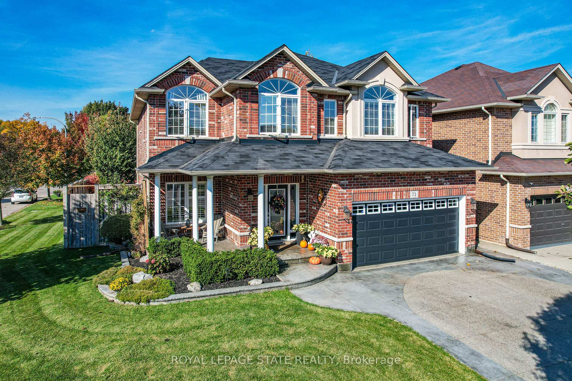 Photo 2 of 71 Peach Tree Lane, Grimsby, Grimsby East — HOMEH