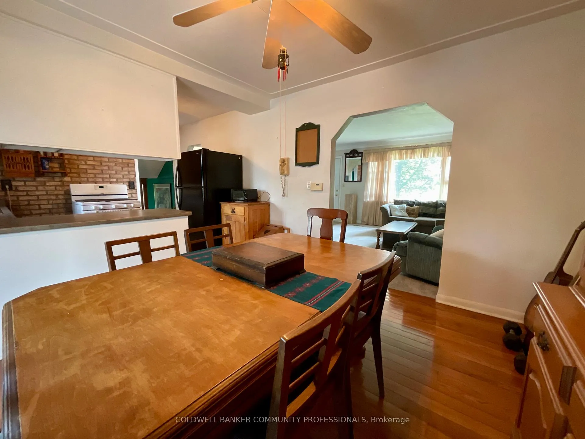 Photo 22 of 160 Woodburn Road, Hamilton, Rural Glanbrook — HOMEH