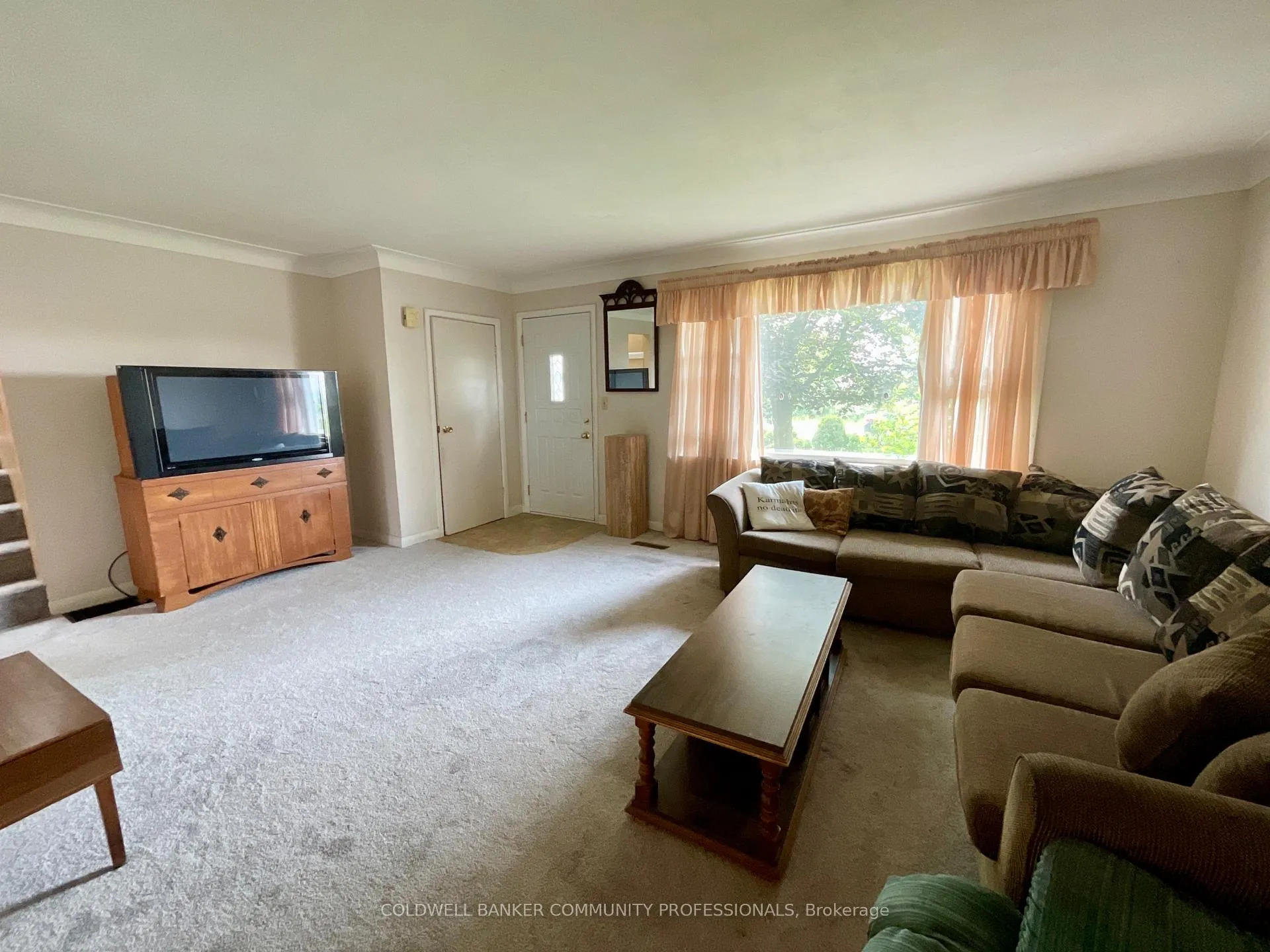 Photo 23 of 160 Woodburn Road, Hamilton, Rural Glanbrook — HOMEH