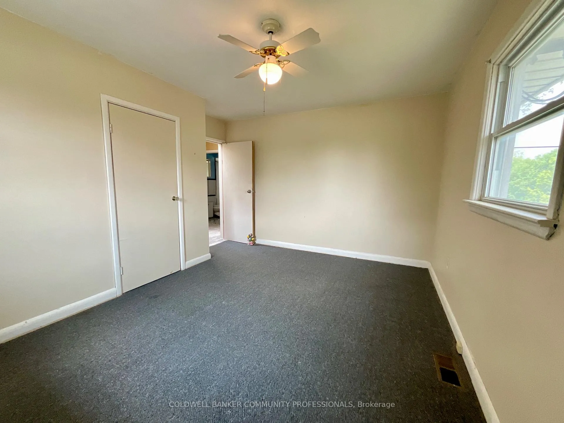 Photo 30 of 160 Woodburn Road, Hamilton, Rural Glanbrook — HOMEH