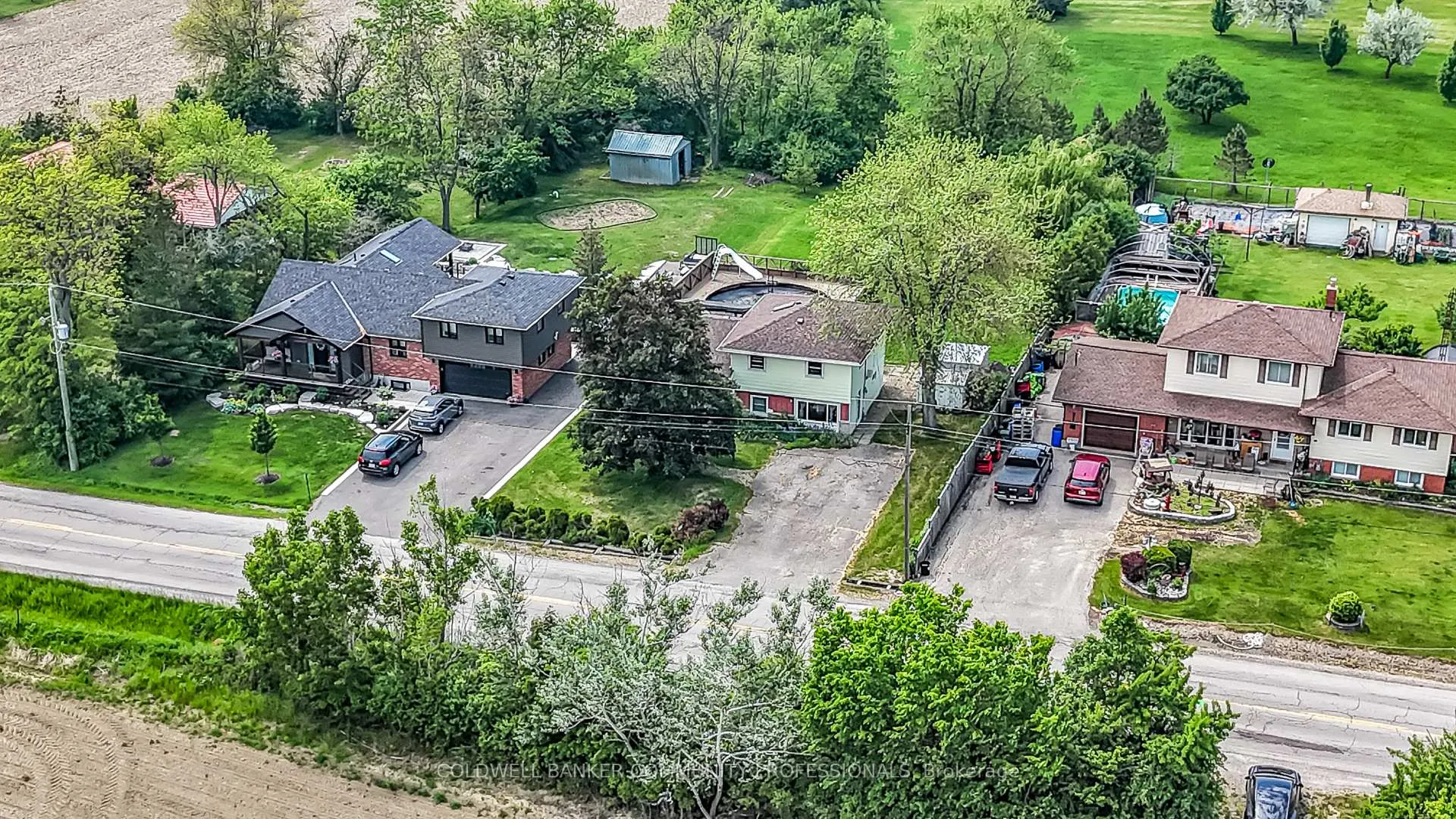 Photo 33 of 160 Woodburn Road, Hamilton, Rural Glanbrook — HOMEH