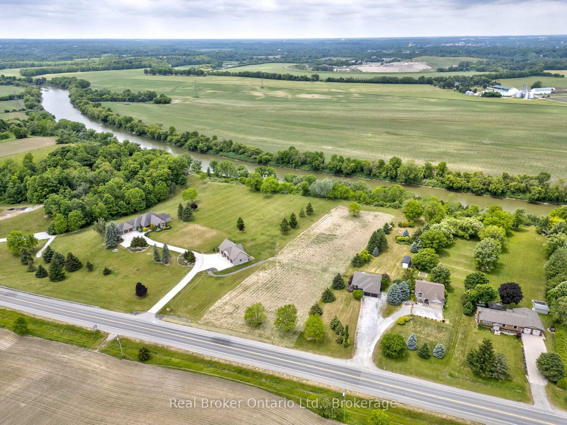 Photo 2 of 307 Brant County 18 Road, Brant, Brantford Twp — HOMEH