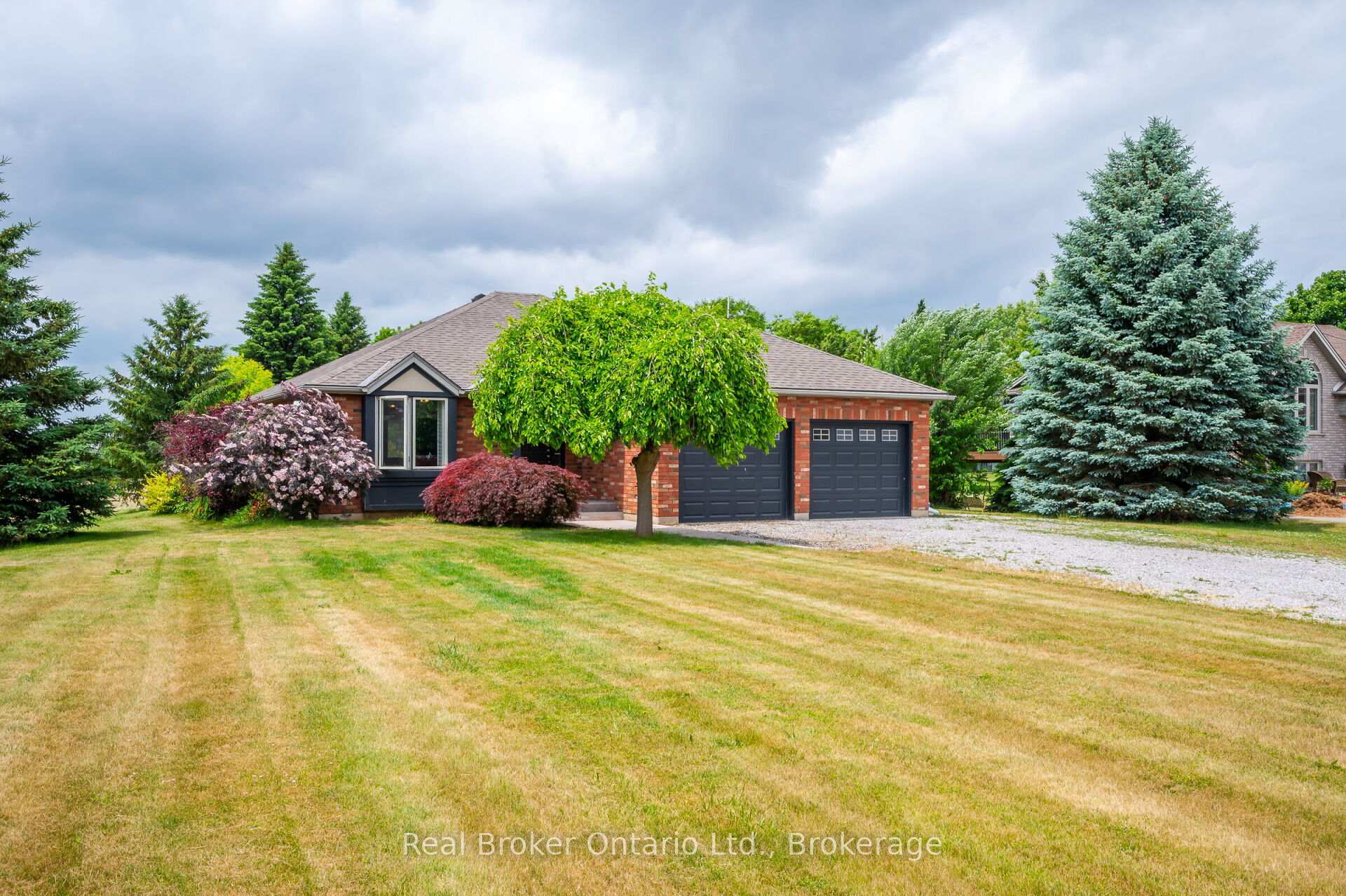Photo 3 of 307 Brant County 18 Road, Brant, Brantford Twp — HOMEH
