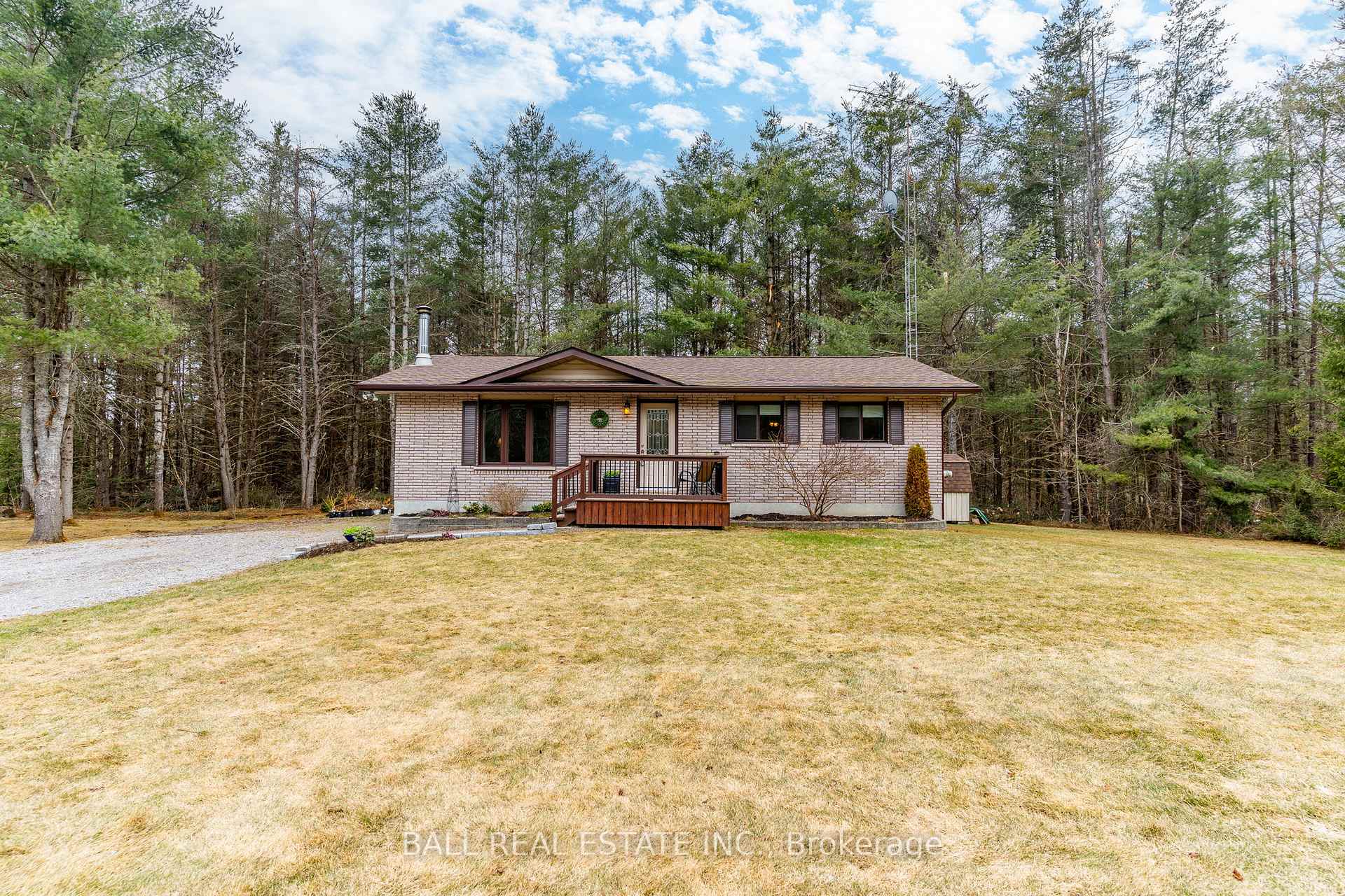 Photo 1 of 37 Hodgson Drive, Kawartha Lakes, Somerville — HOMEH