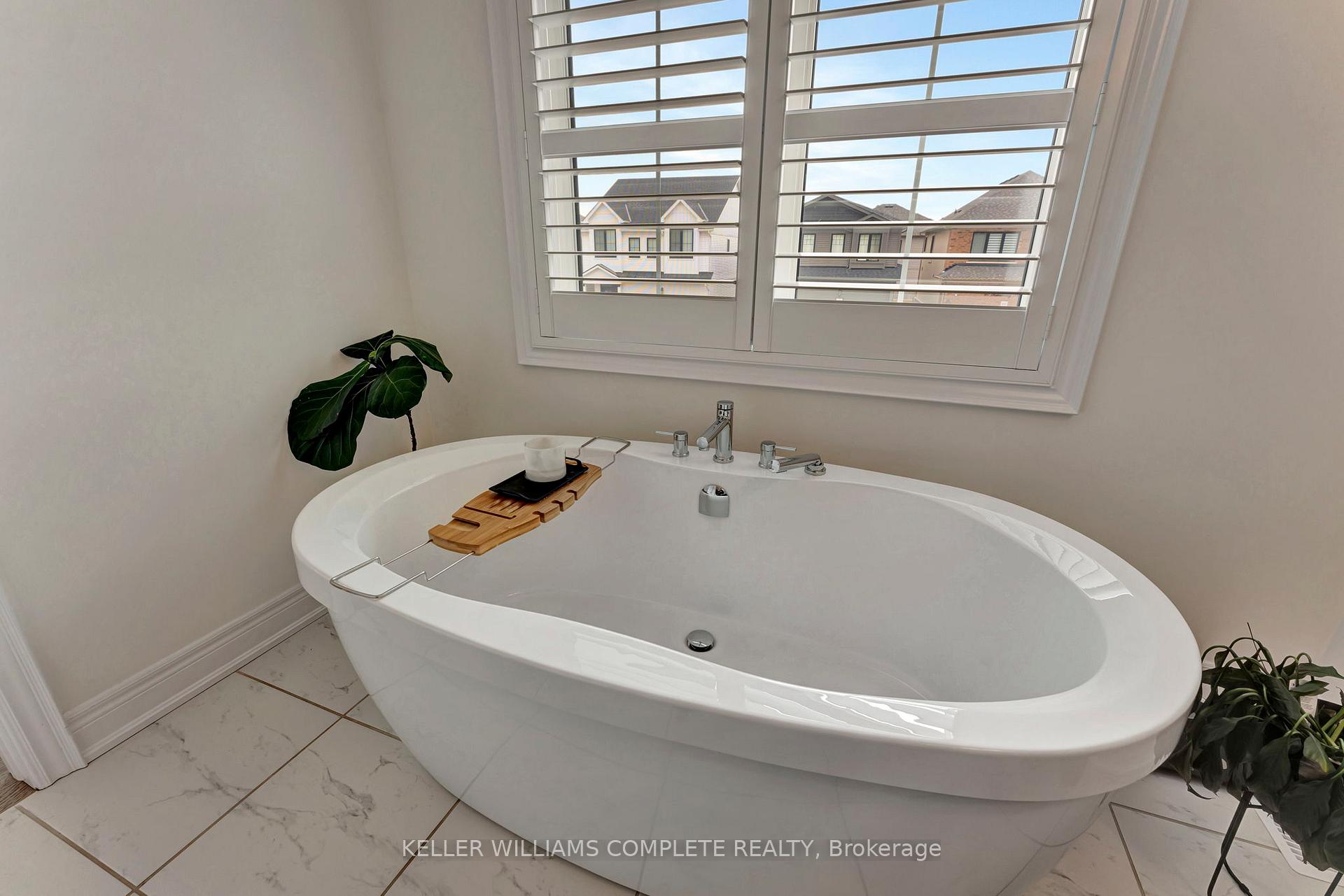 Photo 27 of 129 Terrace Drive, Grimsby, Grimsby East — HOMEH