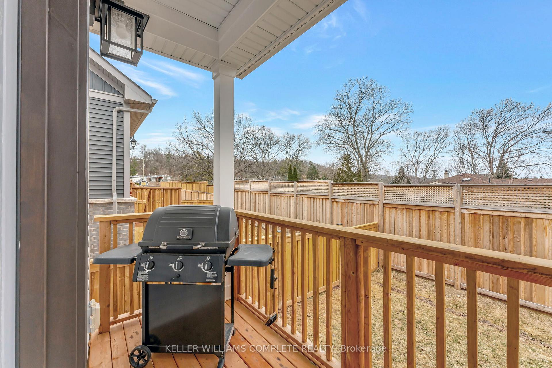 Photo 39 of 129 Terrace Drive, Grimsby, Grimsby East — HOMEH