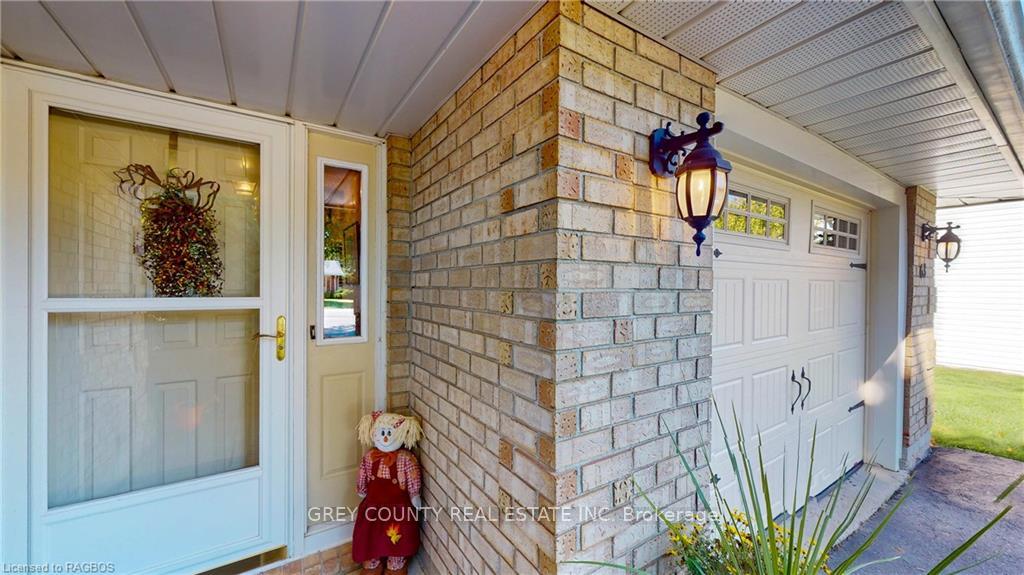 Photo 3 of 63 Greyview Drive, Grey Highlands — HOMEH