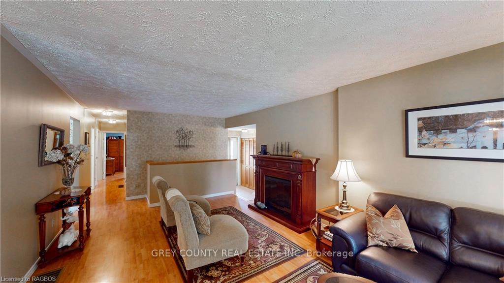 Photo 10 of 63 Greyview Drive, Grey Highlands — HOMEH