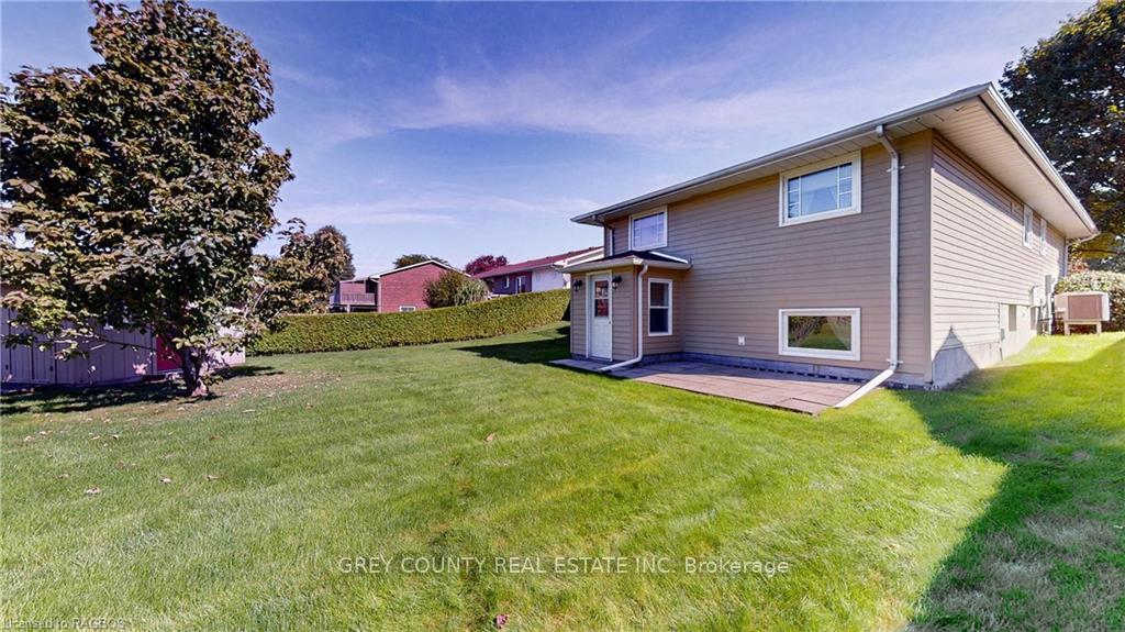 Photo 37 of 63 Greyview Drive, Grey Highlands — HOMEH