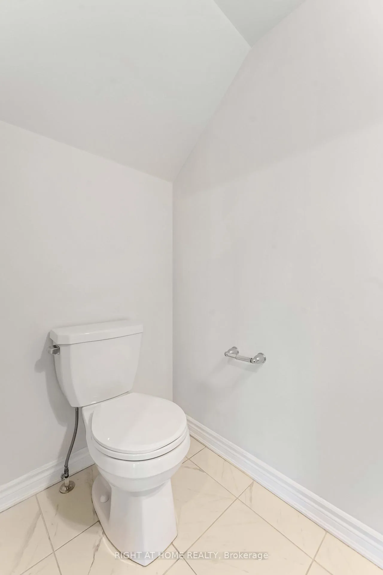 Photo 51 of 721 Rouncey Road, Ottawa, Kanata - Emerald Meadows/Trailwest — HOMEH