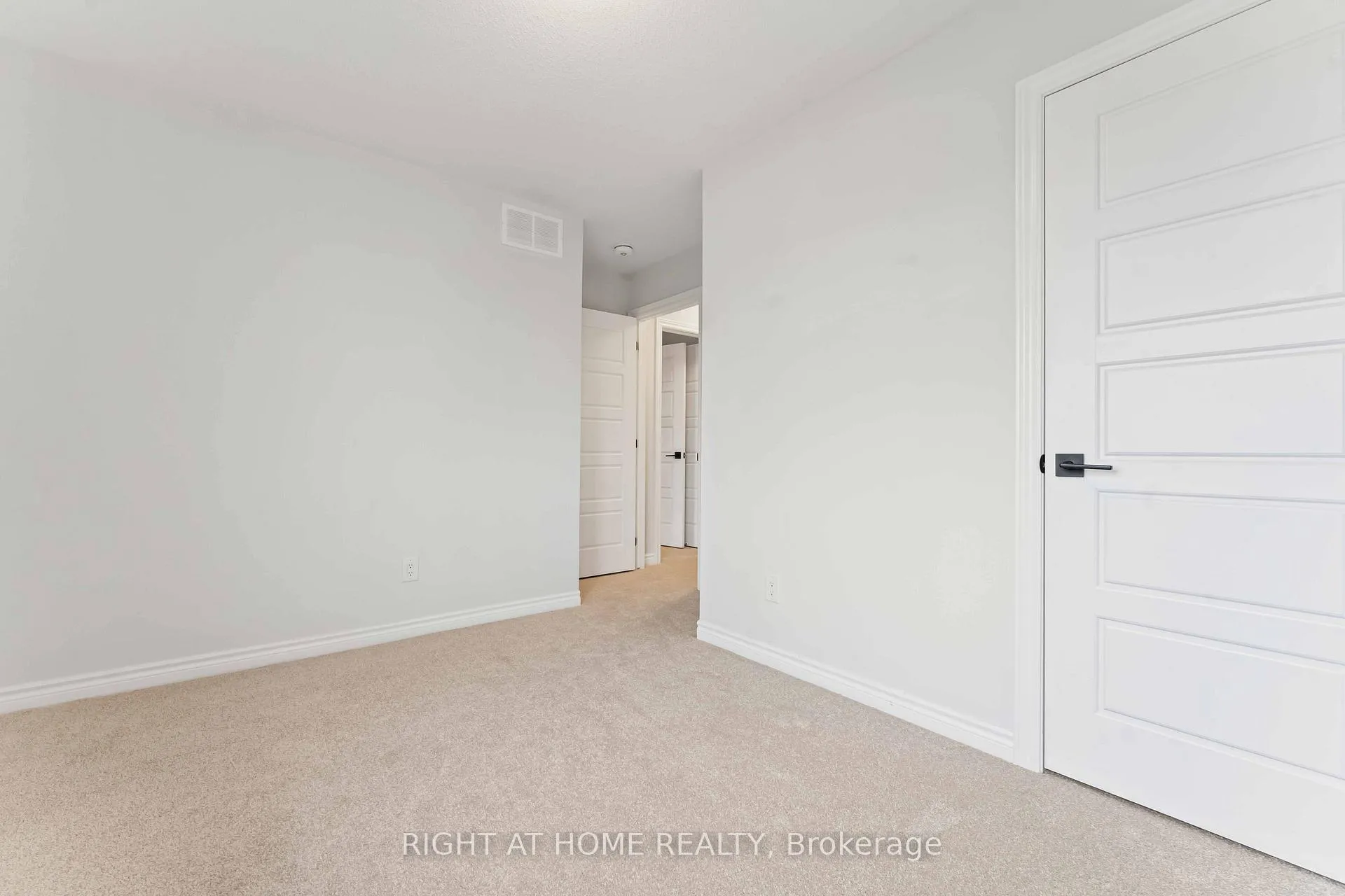 Photo 76 of 721 Rouncey Road, Ottawa, Kanata - Emerald Meadows/Trailwest — HOMEH
