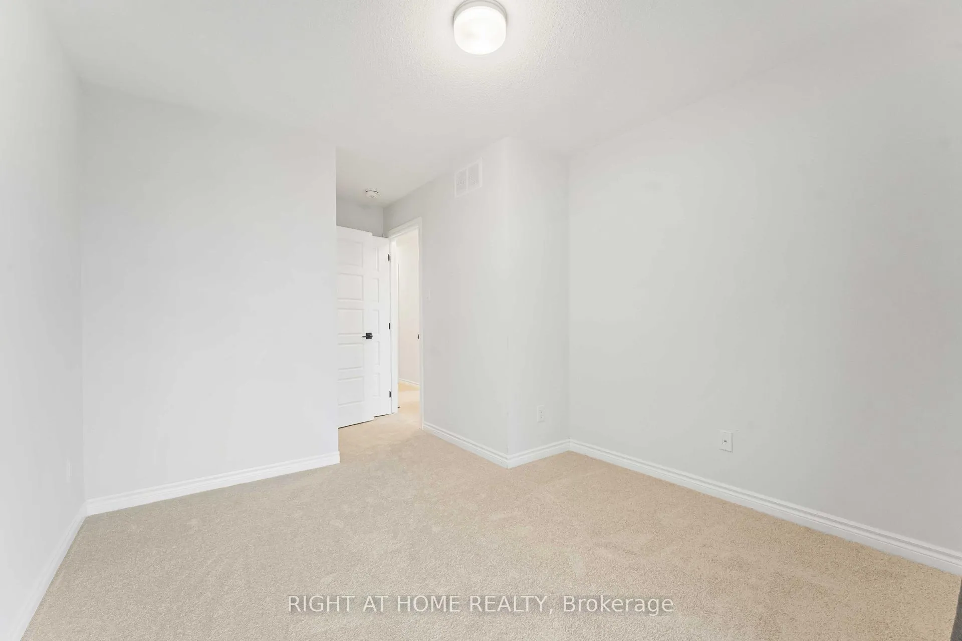 Photo 84 of 721 Rouncey Road, Ottawa, Kanata - Emerald Meadows/Trailwest — HOMEH