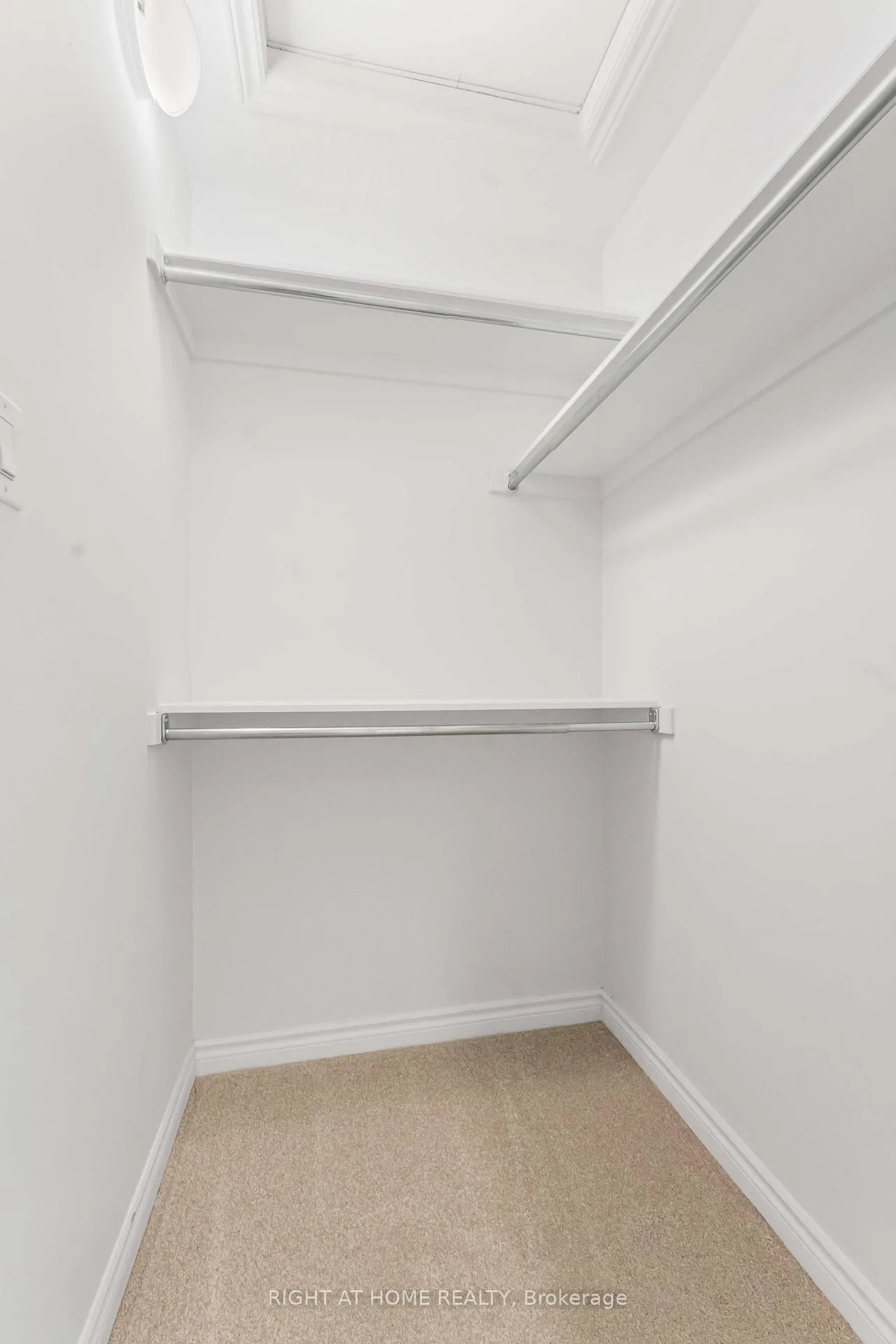 Photo 92 of 721 Rouncey Road, Ottawa, Kanata - Emerald Meadows/Trailwest — HOMEH