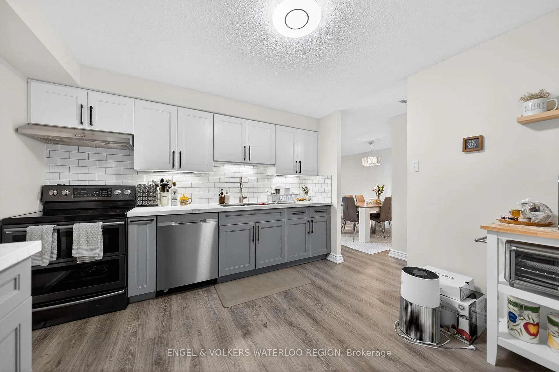 Photo 13 of Unit 1504, 55 Green Valley Drive, Kitchener — HOMEH