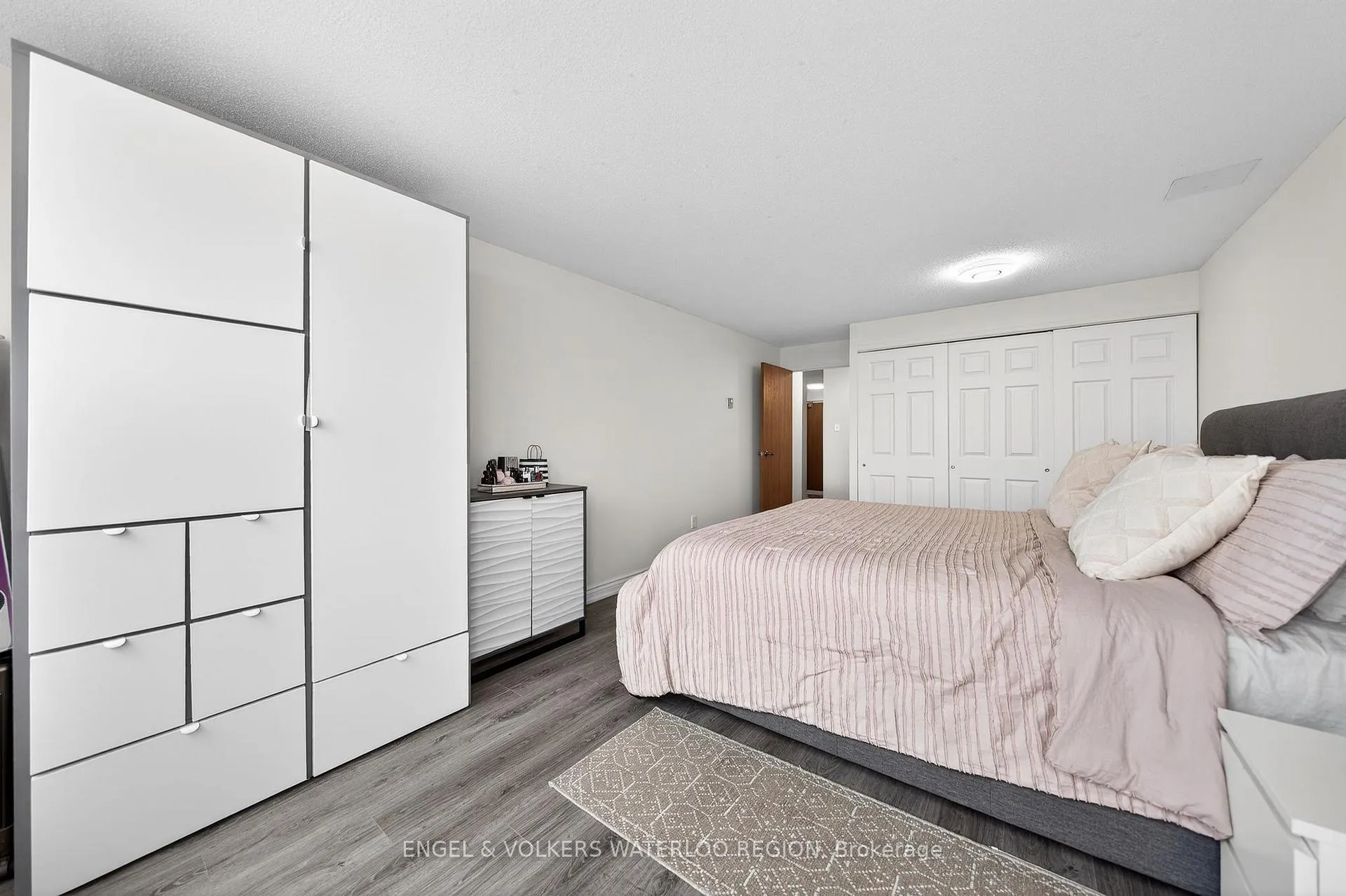 Photo 24 of Unit 1504, 55 Green Valley Drive, Kitchener — HOMEH