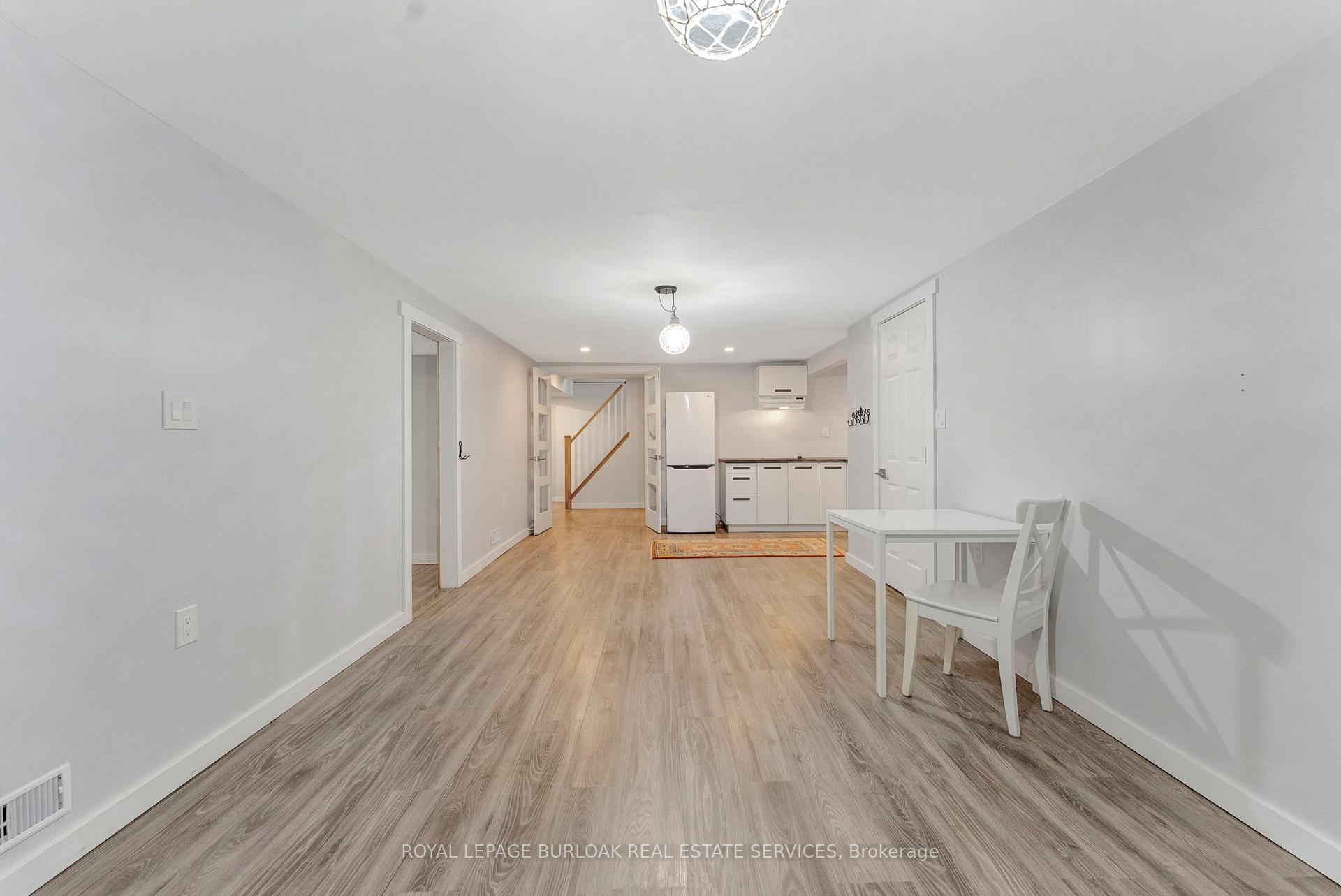 Photo 20 of 419 Elizabeth Street, Grimsby, Grimsby Beach — HOMEH