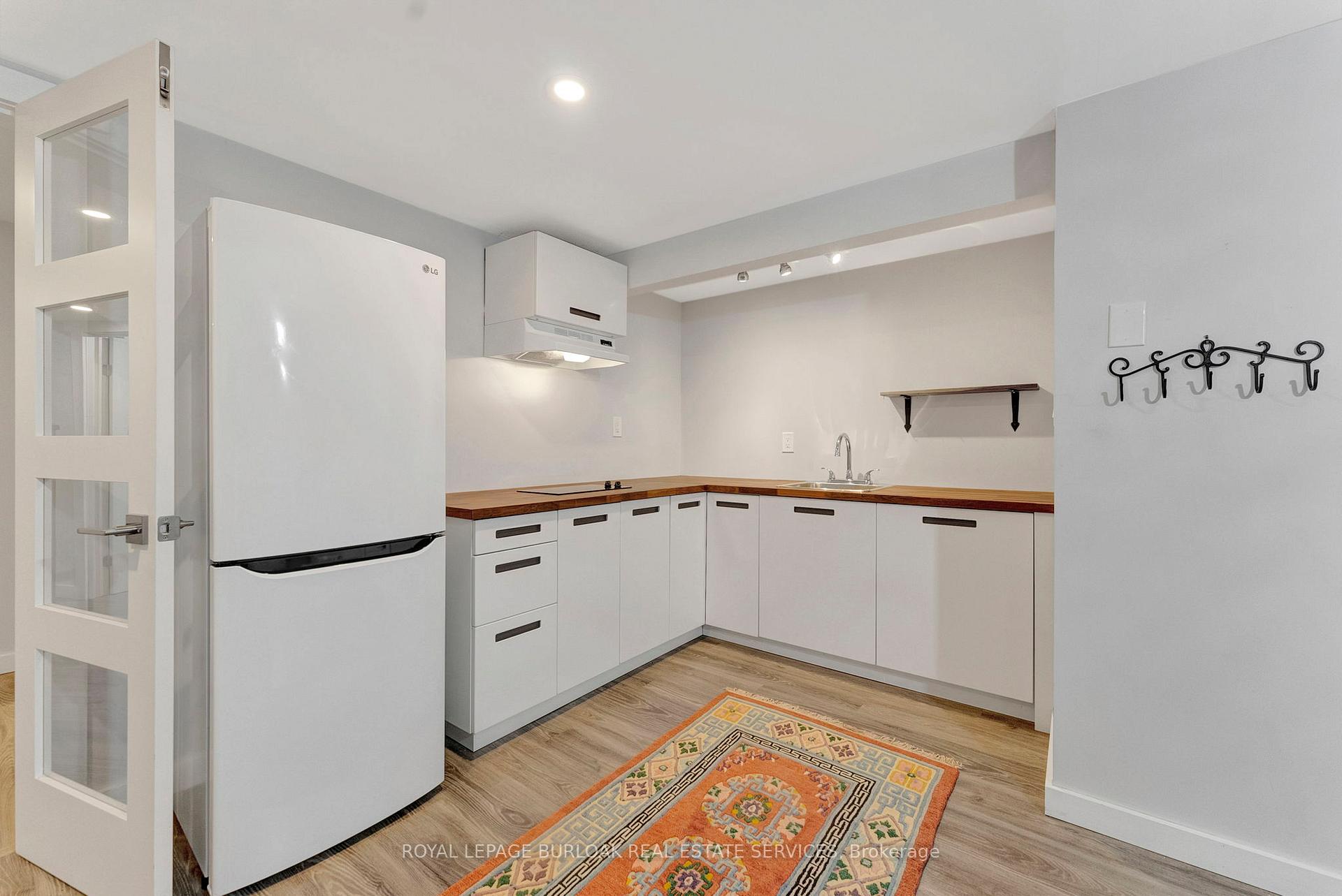 Photo 21 of 419 Elizabeth Street, Grimsby, Grimsby Beach — HOMEH