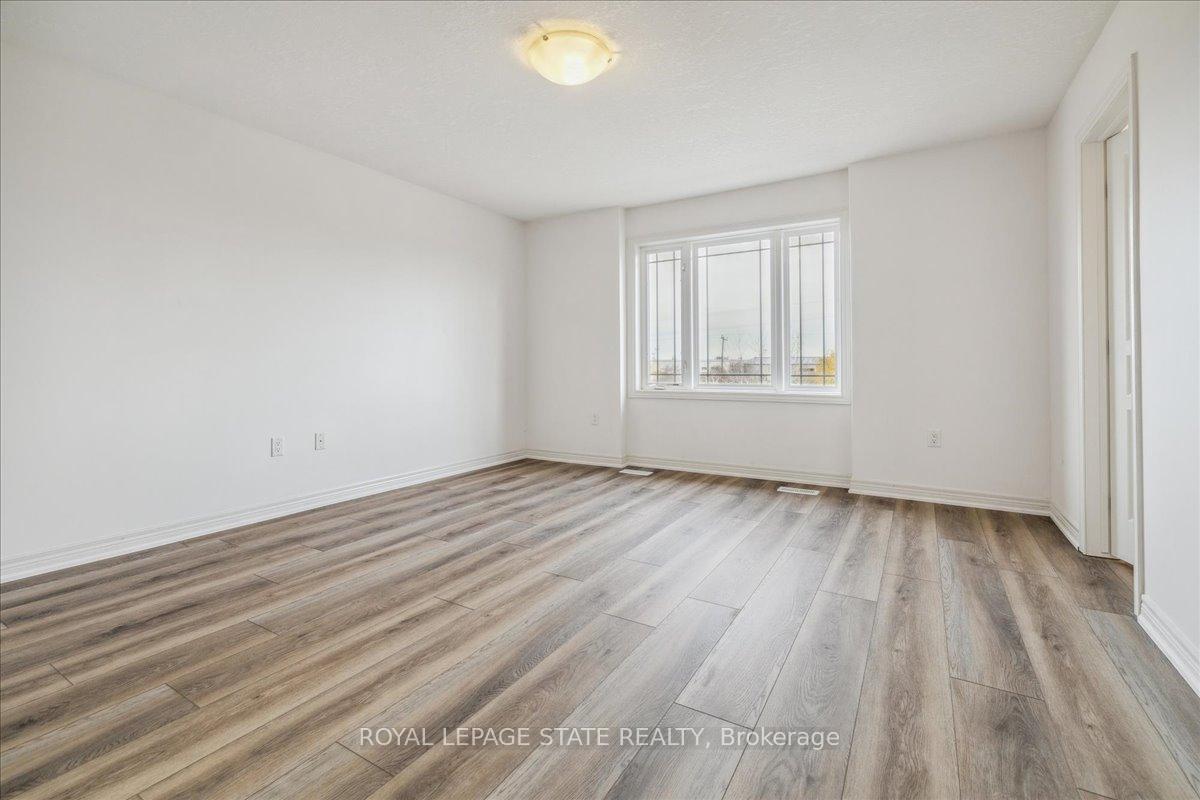 Photo 21 of 142 Edenrock Drive, Hamilton, Stoney Creek Industrial — HOMEH